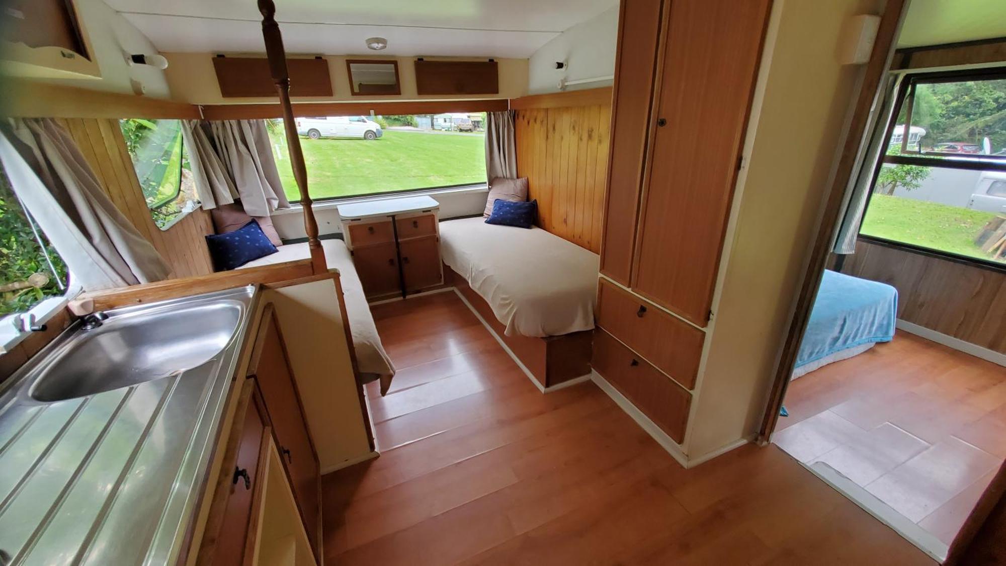 Dickson Holiday Park Thames Rum bild